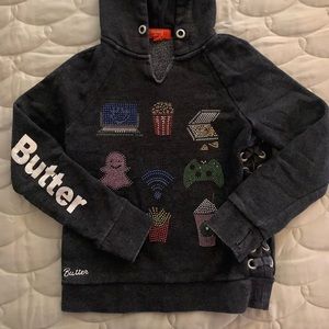 Girls Dark Gray Butter Sweater size 6